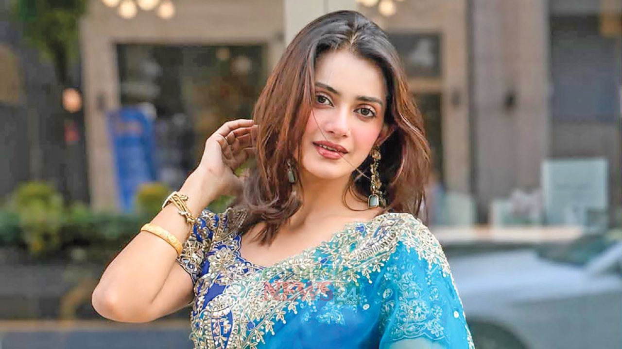 তানজিন তিশার শাড়ি মামলায় হুমকি‑আসামি, ‘সোলজার’ সিনেমা ঝুঁকিতে