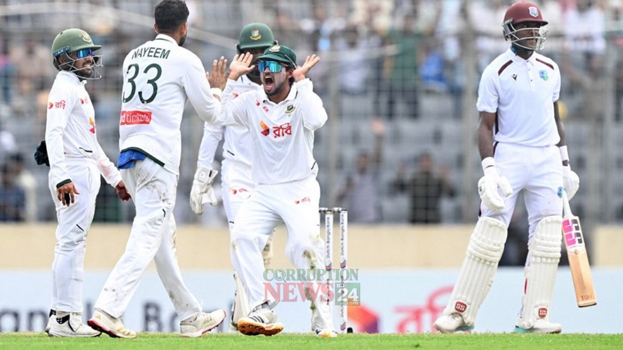 লাঞ্চের আগে গ্রিভসকে লেভেল‑আউট! নাঈম হাসানের জয়ী বল বাংলাদেশকে দিল শ্বাসরুদ্ধকর সুযোগ