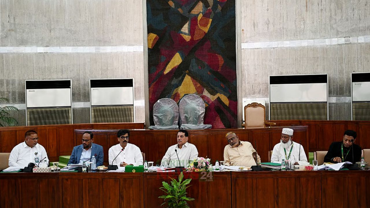সংসদীয় কমিটি মাছ, মাংস, ডিম, দুধের দাম বাড়ার তদন্তে তদারকি বাড়াবে